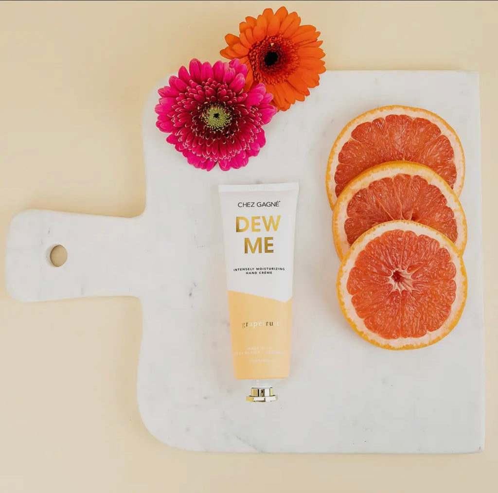 Chez Gagne | Dew me handcream | shop now | Tullyhaize